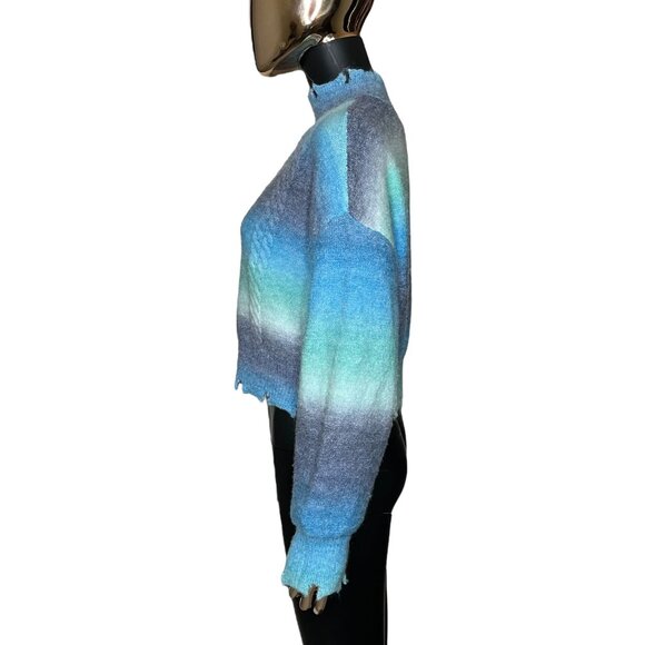 🩵 NYC Knits Blue Teal Ombre Distressed Mock Neck Cropped Sweater Size Large - Picture 8 of 12